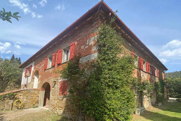 Image No.6-4 Bed Country House for sale