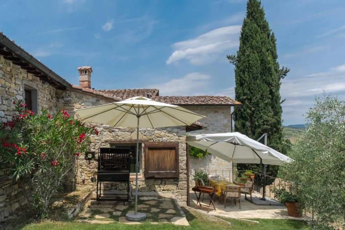 Image No.11-Maison de campagne de 4 chambres à vendre à Radda in Chianti