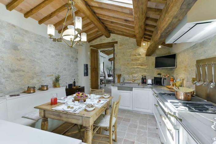 Image No.27-Maison de campagne de 4 chambres à vendre à Radda in Chianti