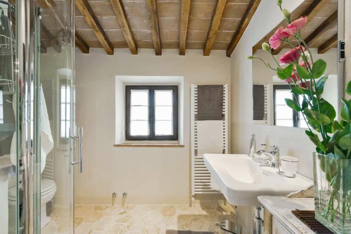 Image No.54-Maison de campagne de 4 chambres à vendre à Radda in Chianti