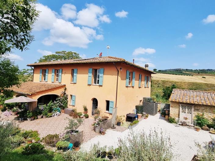 Image No.5-Villa de 4 chambres à vendre à Volterra