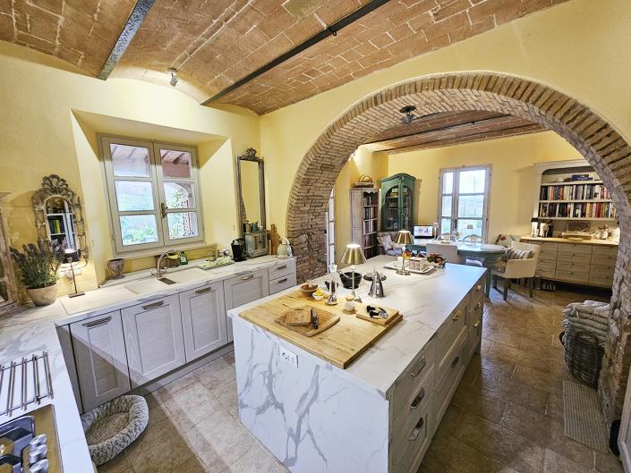 Image No.32-Villa de 4 chambres à vendre à Volterra