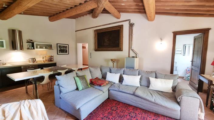 Image No.17-2 Bed Apartment for sale