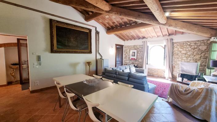 Image No.19-2 Bed Apartment for sale