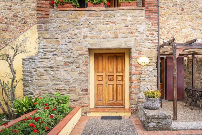 Image No.18-4 Bed Country House for sale