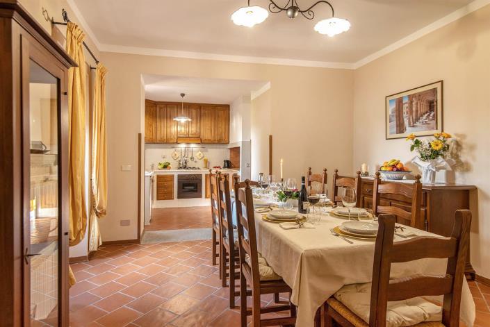 Image No.24-4 Bed Country House for sale