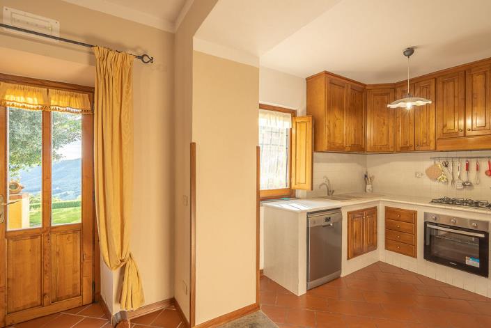 Image No.26-4 Bed Country House for sale