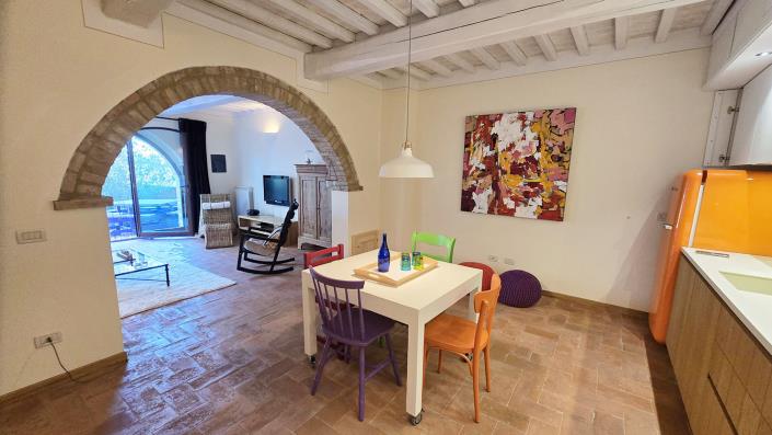 Image No.19-2 Bed Semi-Detached for sale