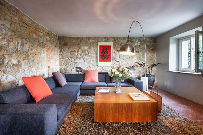 Image No.24-4 Bed Country House for sale