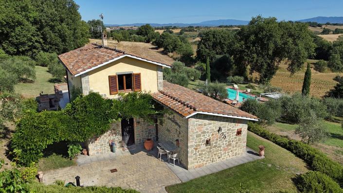Image No.6-Maison de campagne de 3 chambres à vendre à Cortona