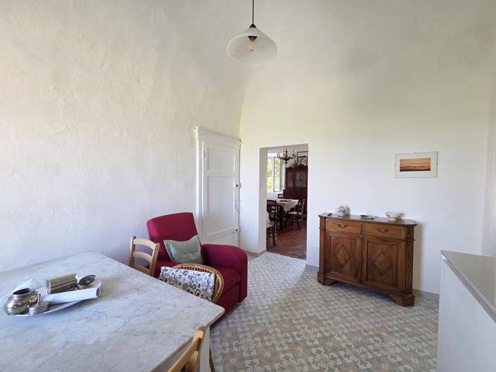 Image No.9-3 Bed Apartment for sale