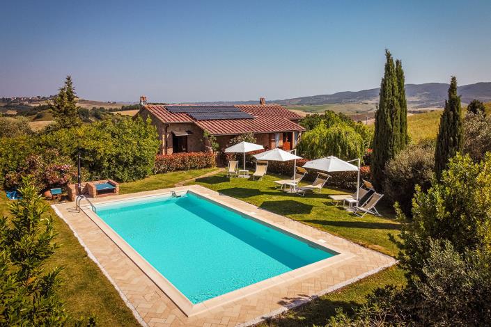 Image No.2-4 Bed Country House for sale