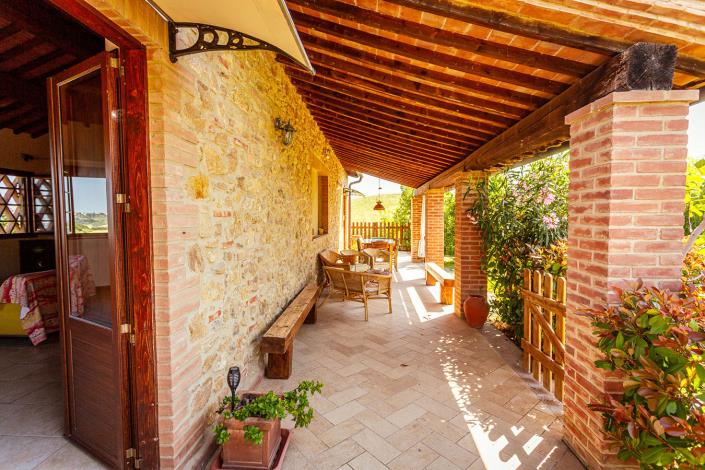 Image No.16-4 Bed Country House for sale