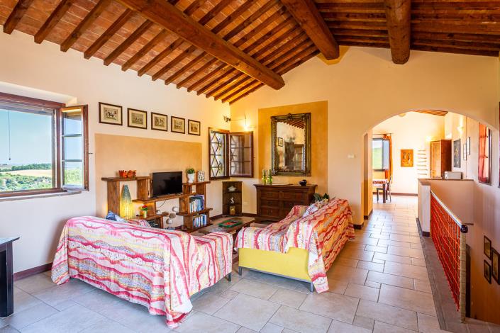 Image No.21-4 Bed Country House for sale