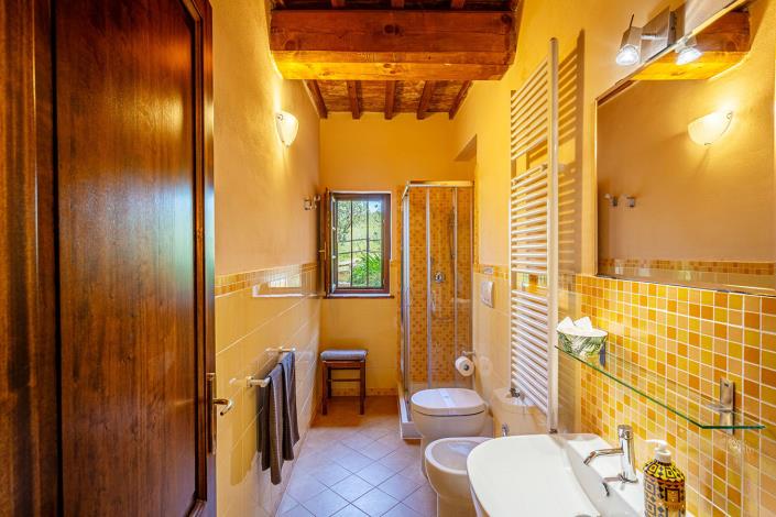 Image No.35-4 Bed Country House for sale