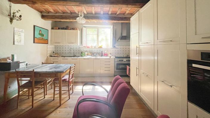 Image No.16-3 Bed Country House for sale