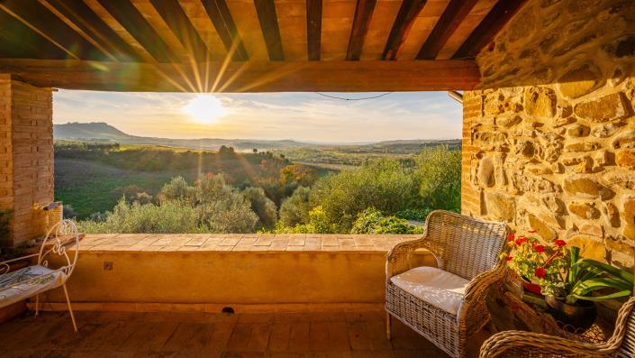 Image No.19-8 Bed Country House for sale