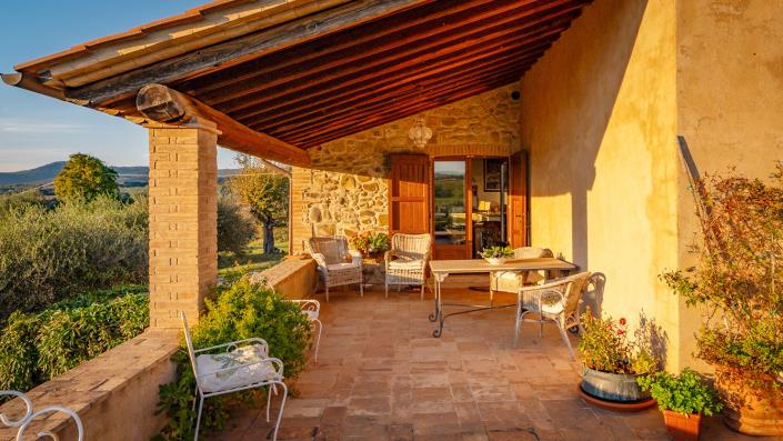 Image No.20-8 Bed Country House for sale