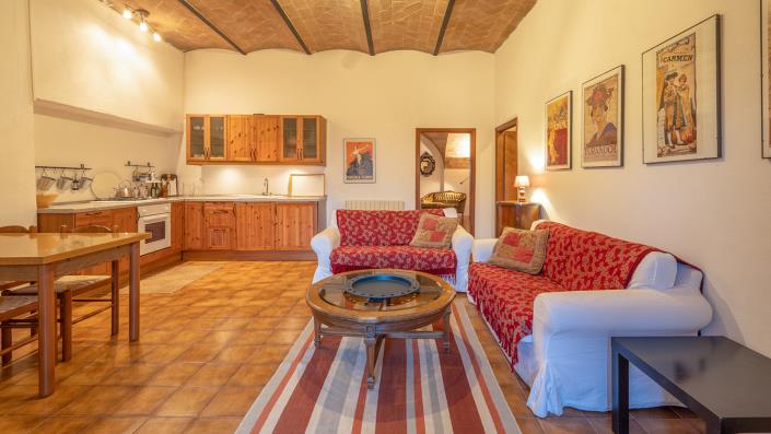 Image No.41-8 Bed Country House for sale