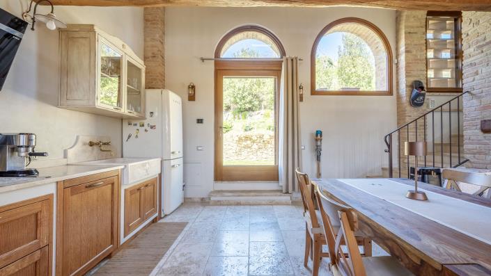 Image No.18-2 Bed Country House for sale
