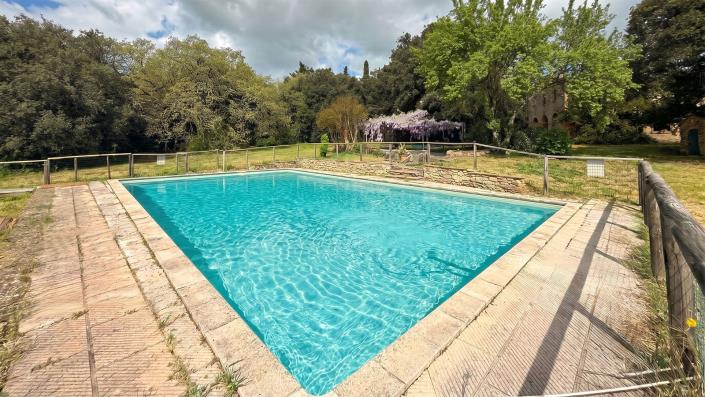 Image No.13-5 Bed Country House for sale