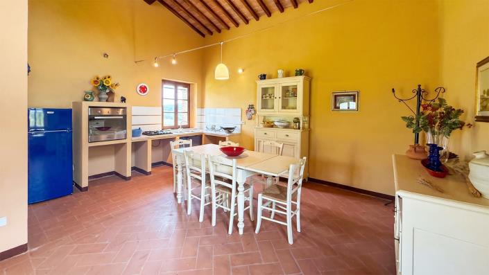 Image No.31-5 Bed Country House for sale