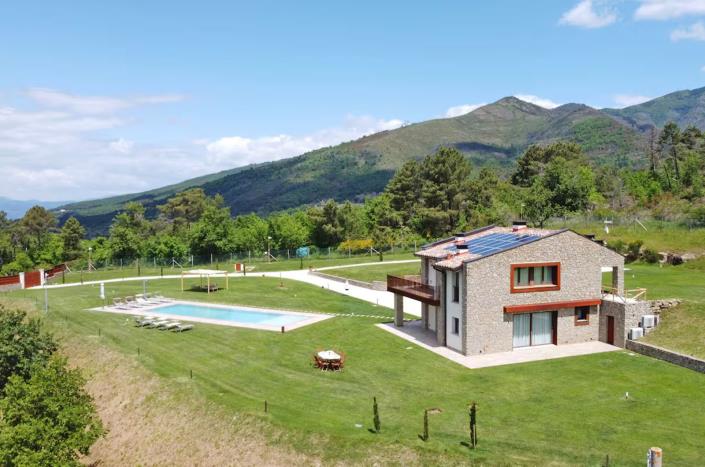 Image No.2-3 Bed Villa / Detached for sale