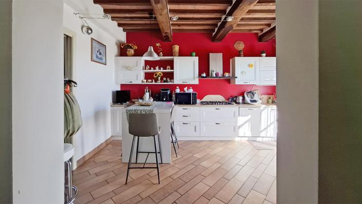 Image No.20-3 Bed Country House for sale