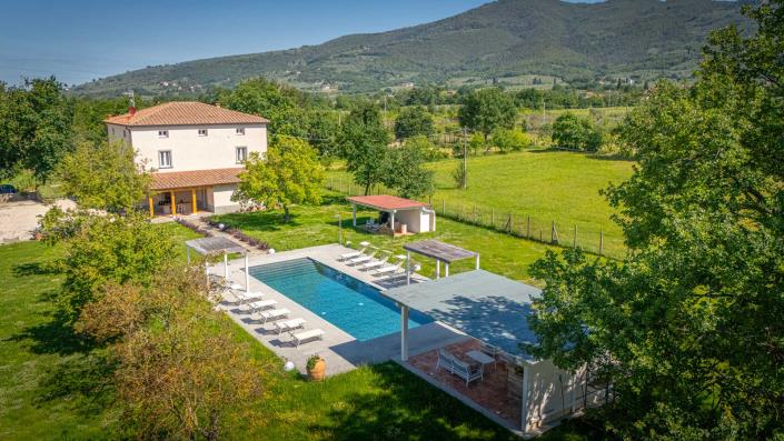 Image No.2-7 Bed Villa / Detached for sale