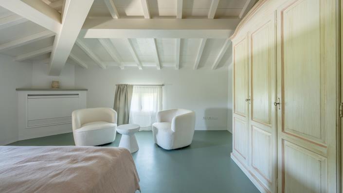 Image No.32-7 Bed Villa / Detached for sale