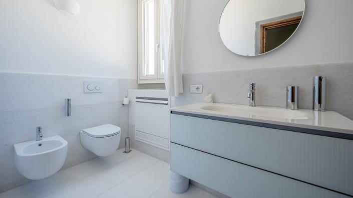Image No.40-7 Bed Villa / Detached for sale
