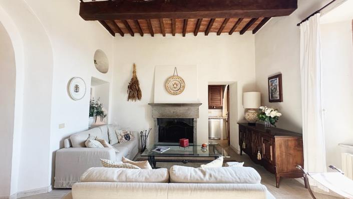 Image No.17-2 Bed Apartment for sale