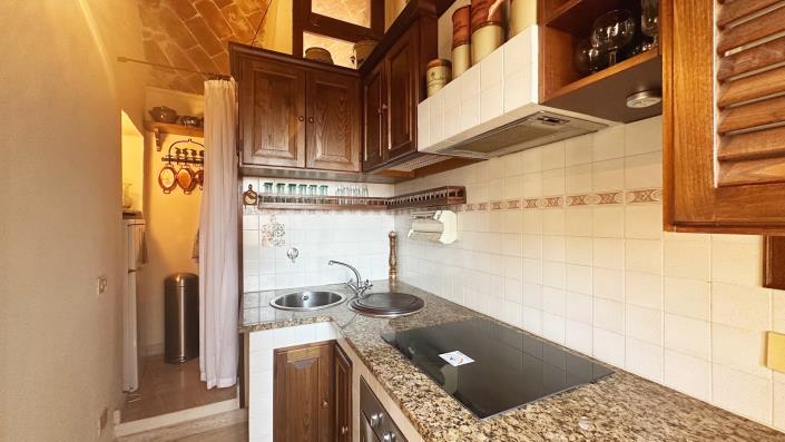 Image No.18-2 Bed Apartment for sale