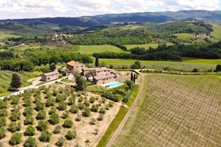 Image No.7-13 Bed Country House for sale