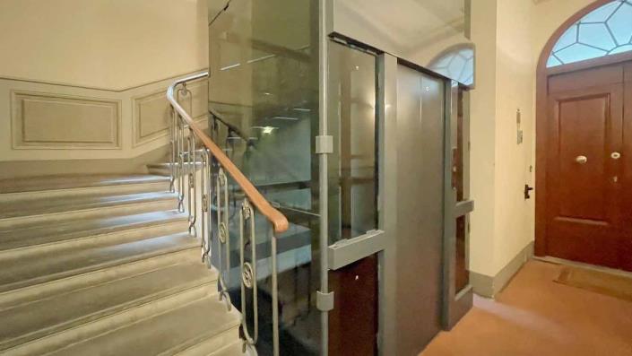 Image No.20-3 Bed Apartment for sale