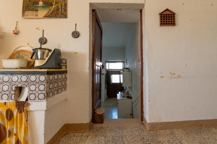 Image No.6-8 Bed Farmhouse for sale