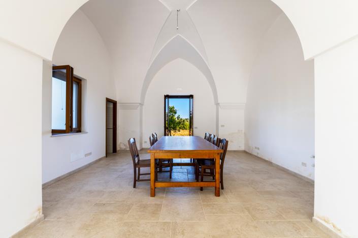 Image No.20-9 Bed Farmhouse for sale