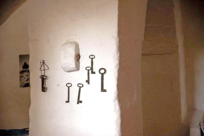 Image No.7-6 Bed Farmhouse for sale