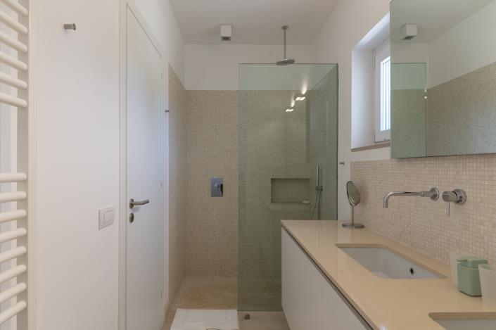 Image No.16-5 Bed Villa for sale