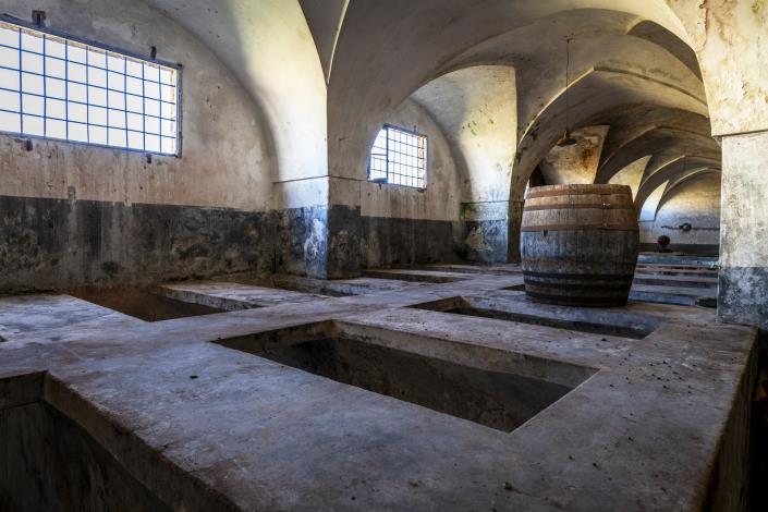 Image No.14-7 Bed Farmhouse for sale