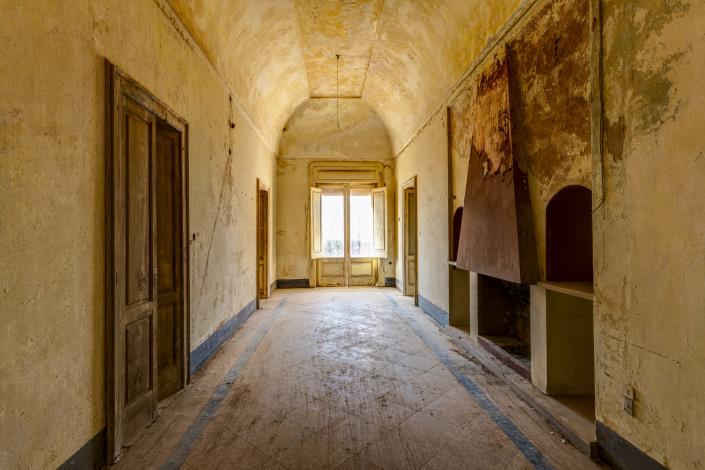 Image No.23-7 Bed Farmhouse for sale