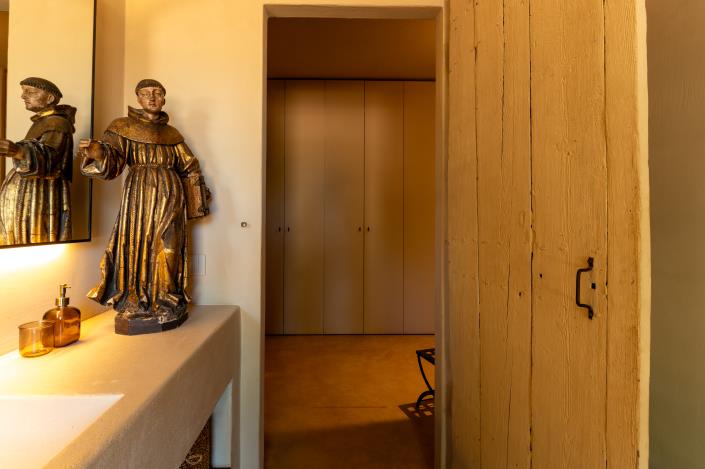 Image No.20-4 Bed Trullo for sale