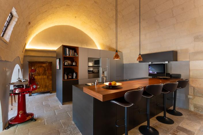 Image No.2-Ferme de 9 chambres à vendre à Giuggianello