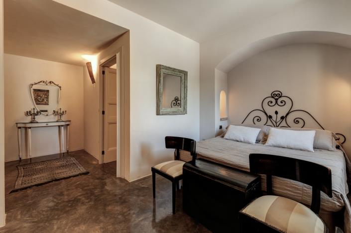 Image No.18-Ferme de 9 chambres à vendre à Giuggianello