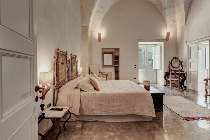 Image No.21-Ferme de 9 chambres à vendre à Giuggianello