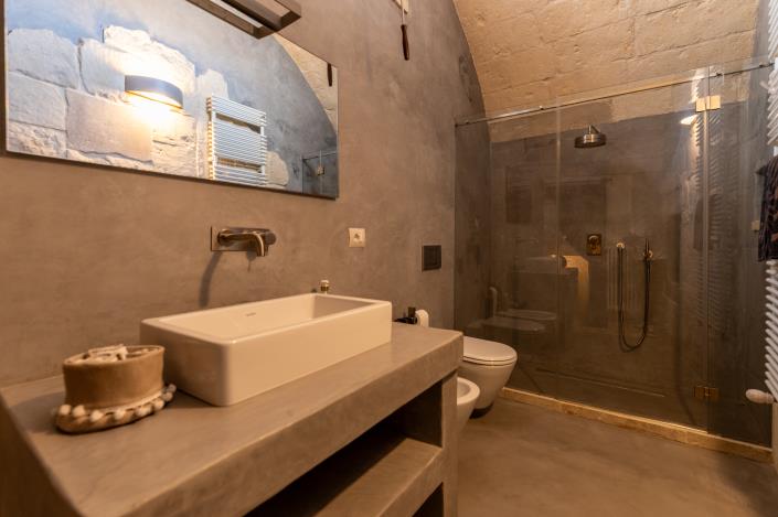 Image No.30-Ferme de 9 chambres à vendre à Giuggianello