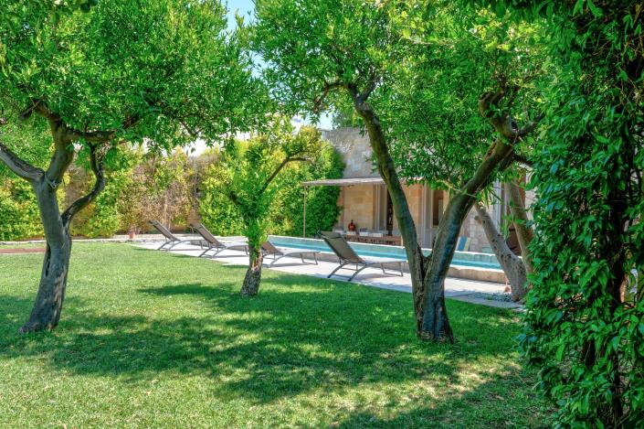 Image No.31-Ferme de 9 chambres à vendre à Giuggianello