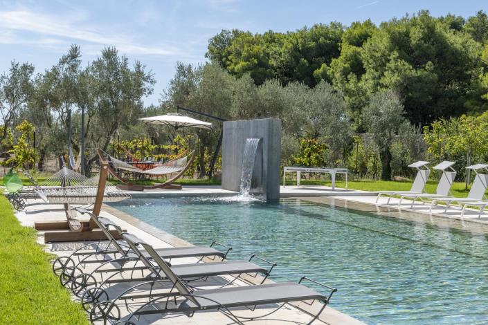 Image No.2-15 Bed Country Property for sale