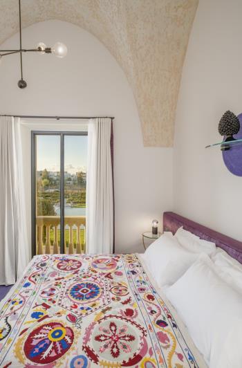 Image No.16-15 Bed Country Property for sale