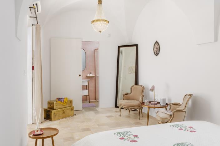 Image No.18-15 Bed Country Property for sale